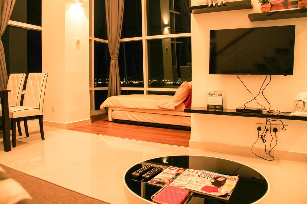 Premier Suite At Maritime Georgetown Bilik gambar